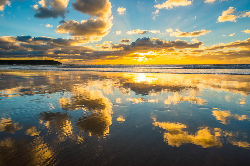 Footprints and Reflections